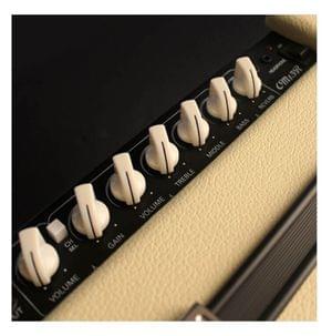 1549886536395-CortCM15R-Guitar-Amplifier-3.jpg